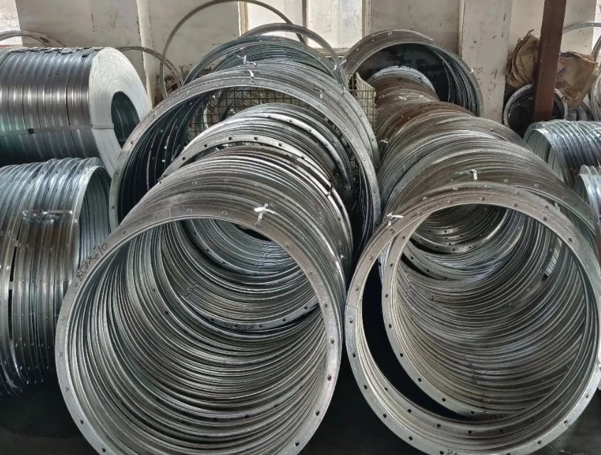 江西共板法（fǎ）蘭（lán）風管加工：9月3日工藝-3